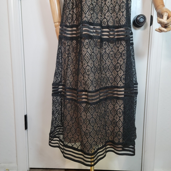 Polygram Melana Elegant Modest Lace Formal Wedding Dress Size Large - Picture 2 of 12